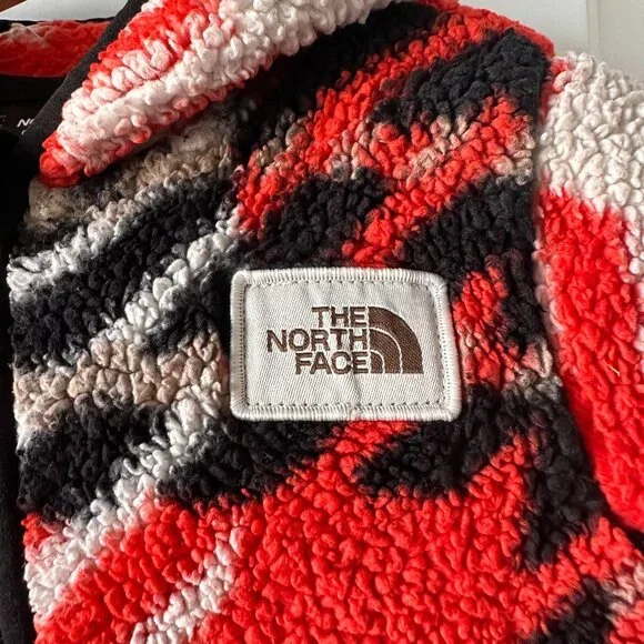 The North Face Baby Cabin Fleece One-Piece 6-12 Months Red/Black fleece